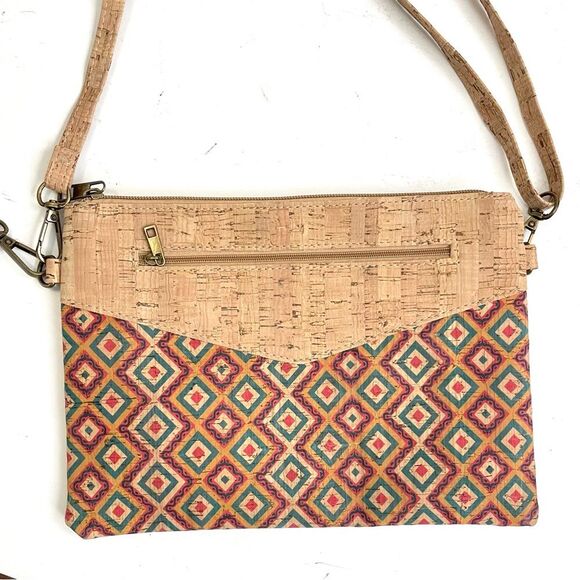 Corkadia Mio Criss-Cross Cork Clutch Eco-Friendly NWOT Diamonds - Picture 4 of 8